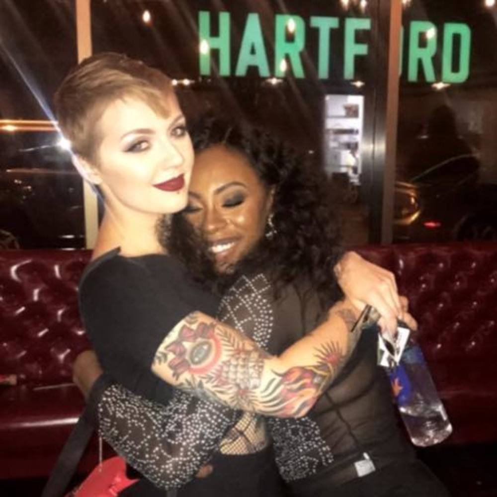 Meet your Posher, Julia